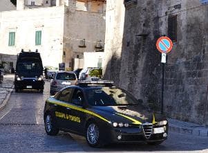 GUARDIA DI FINANZA MATERA: DUE ARRESTI PER DROGA