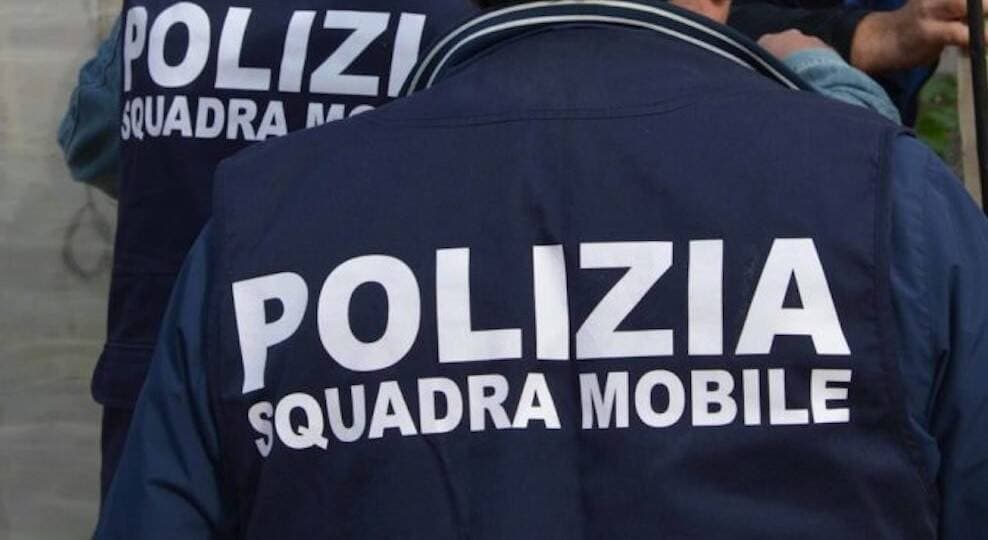 Spaccio di droga, due giovani arrestati a Filiano