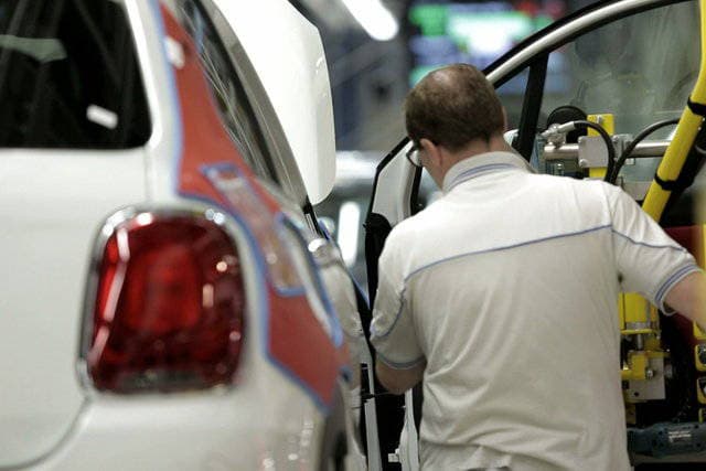 Stellantis, Melfi: “Con le auto di lusso faremo la fine di Cassino”