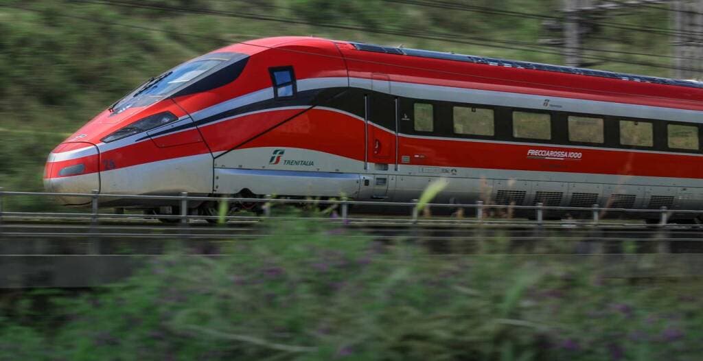 Frecciarossa, Filt Cgil: “Scontro tra Puglia e Basilicata. Serve un parere dell’autorità europea”