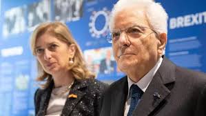 Forum di Cernobbio, Mattarella: «L’Europa prenda l'iniziativa per un ordine mondiale giusto»