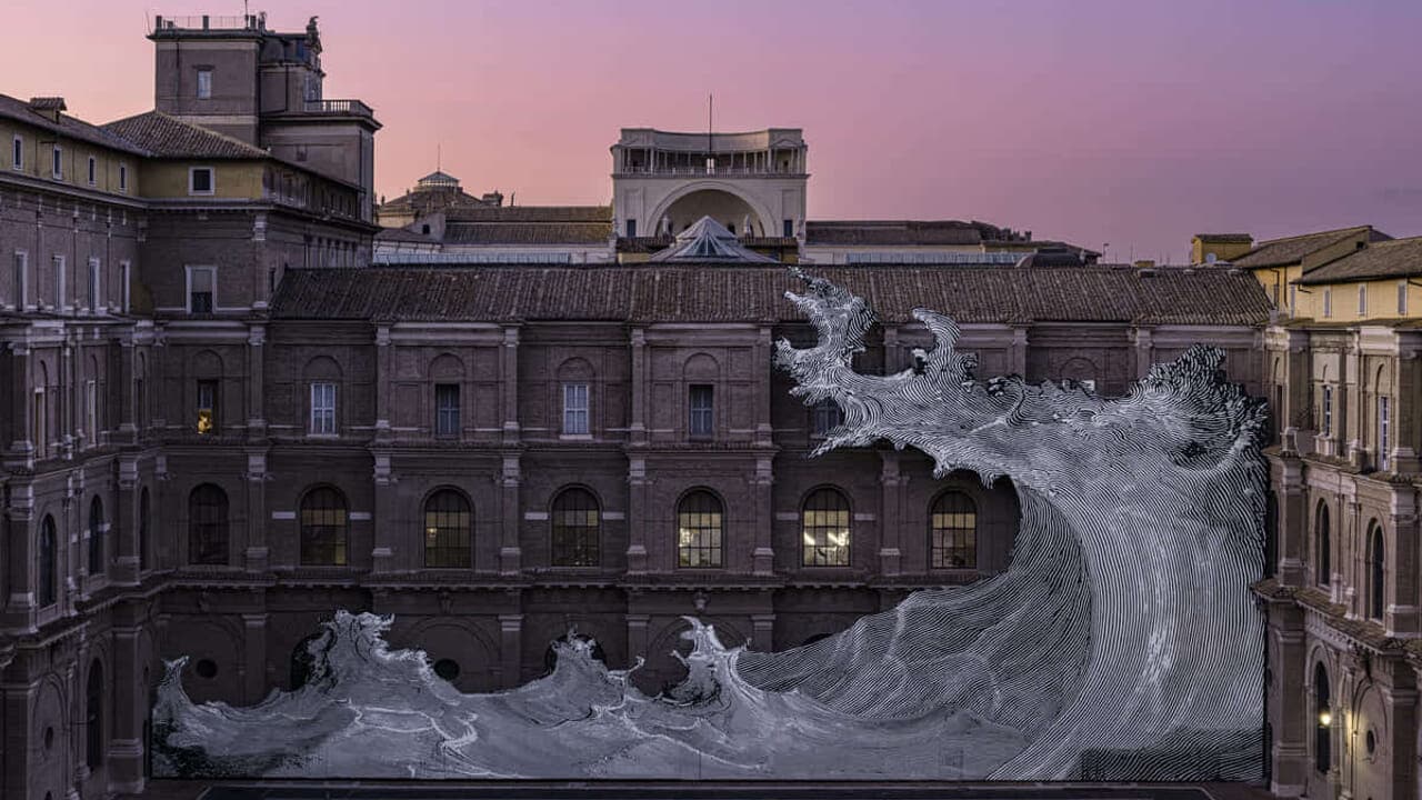 La Biblioteca Vaticana si apre all'arte moderna: l'installazione di JR tra i manoscritti papali
