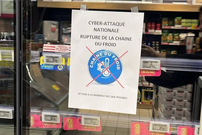 Attacco informatico in Francia: supermercati in crisi, milioni di euro di cibo sprecato