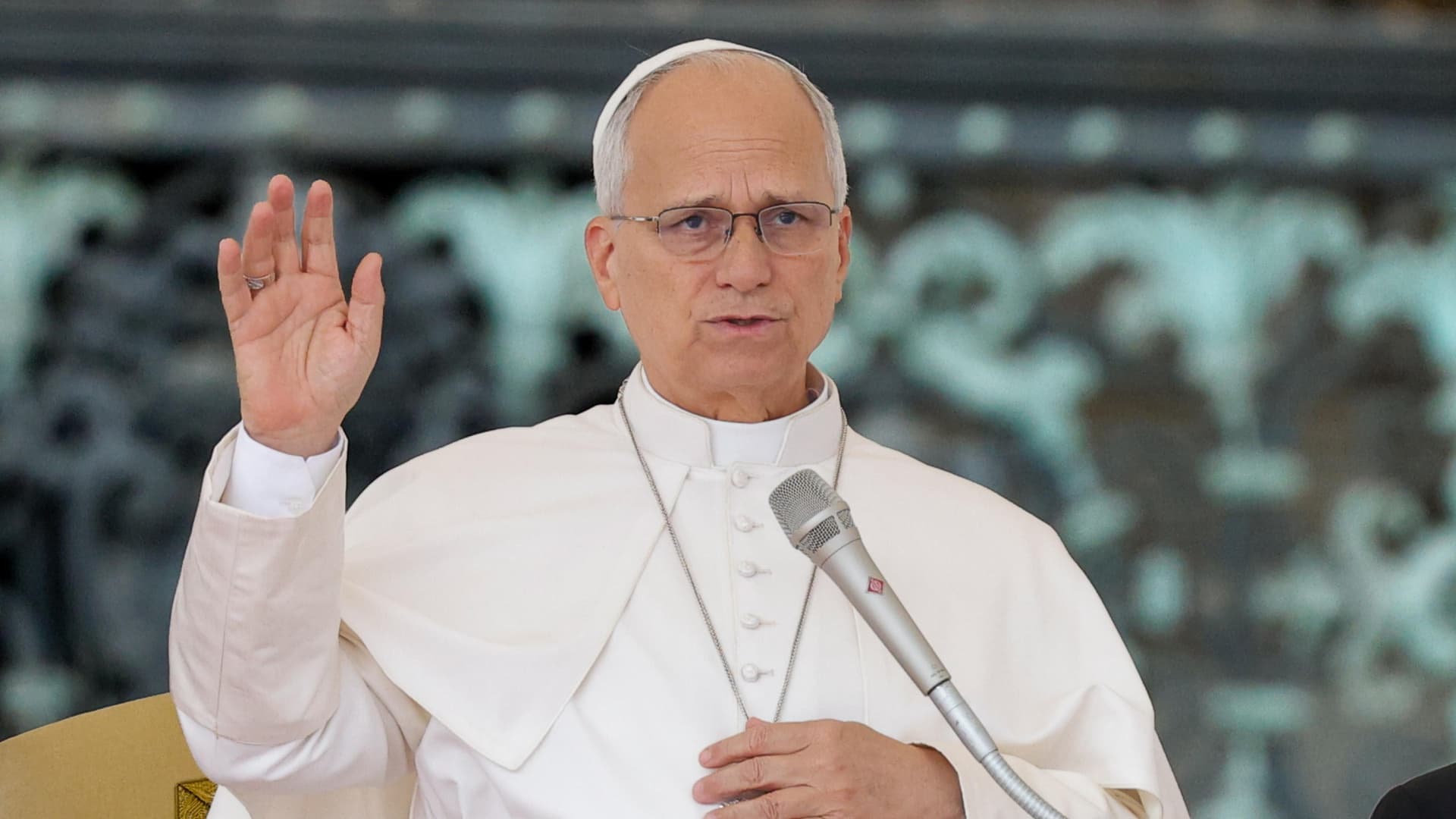 Papa Leone XIV al Gemelli per un nodulo polmonare: operazione e sospensione delle udienze fino al 20 ottobre