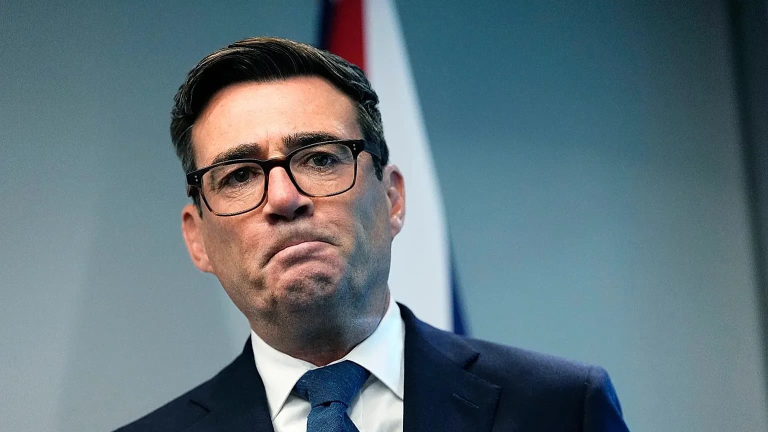 Regno Unito, Burnham riapre il dibattito sulla Brexit: «Un ritorno nell’UE è possibile»