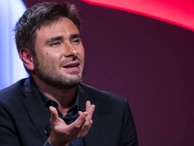 Alessandro Di Battista in ospedale a Cuba, due dottori italiani all'Avana. Rifiutato il volo governativo